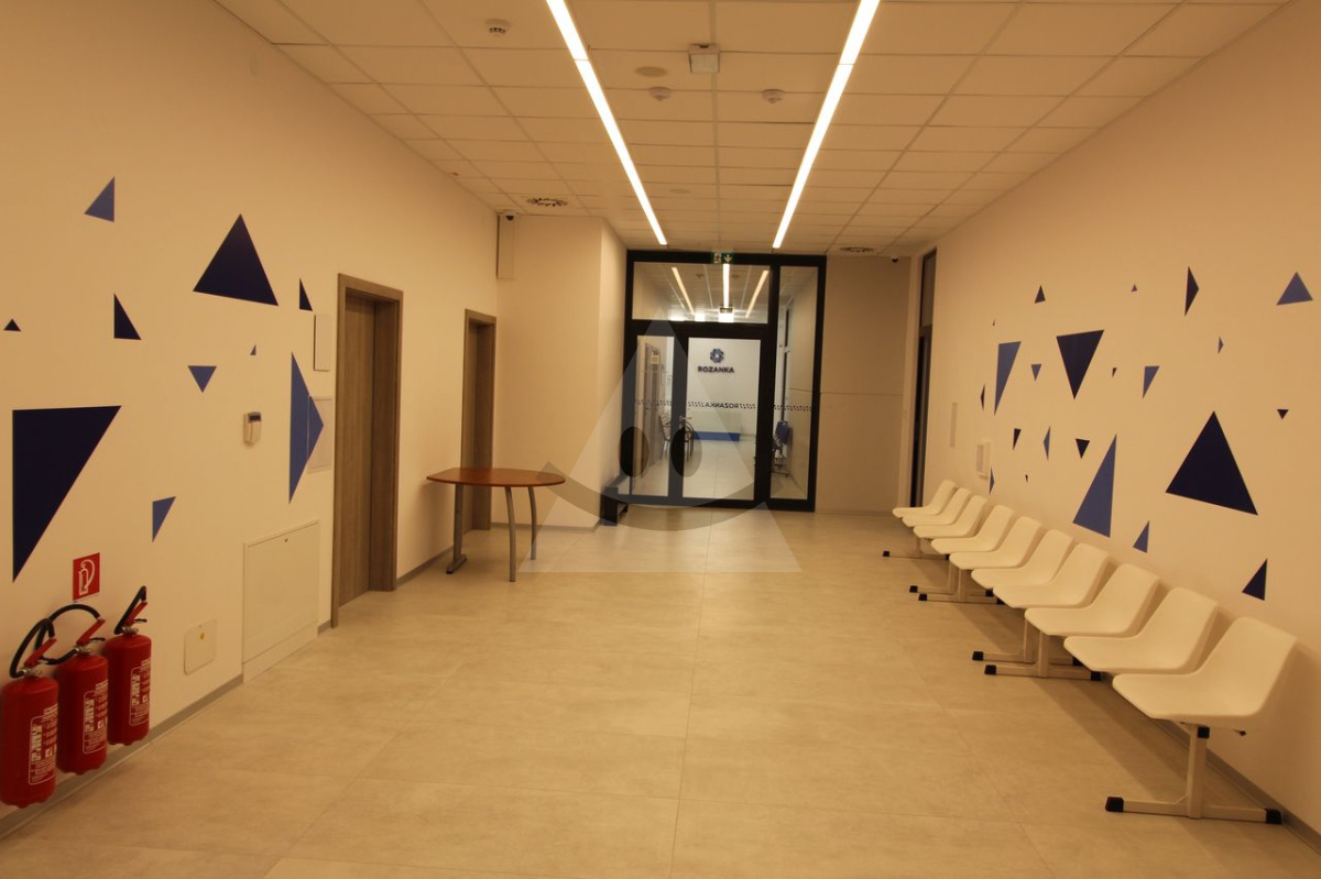 Poliklinika ROZANKA – Zdravotnícke a administratívne priestory na prenájom - 1. NP