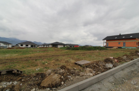 Predaj pozemku na výstavbu rodinného domu v Liptovských Sliačoch