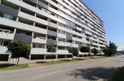 Predaj 2-izbového bytu po kompletnej rekonštrukcii – 67,51 m2, Ružomberok, Bystrická cesta