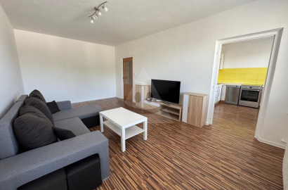 Kompletne prerobený 2 izb. byt na predaj, Náb. M.R. Štefánika, centrum, Ružomberok