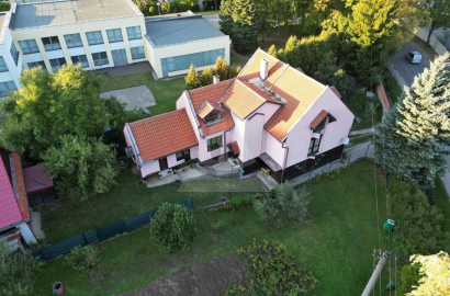 Priestranný dom v Ružomberku s veľkým 1375 m2 pozemkom!