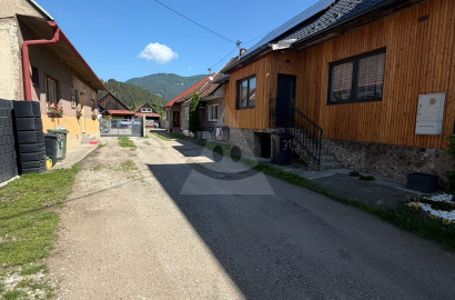 Moderná zrekonštruovaná 3-izbová drevenica na prenájom – Lisková